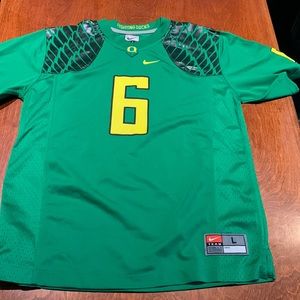 AuthenticNike University Of Oregon #6 jersey, youth large,perfect condition